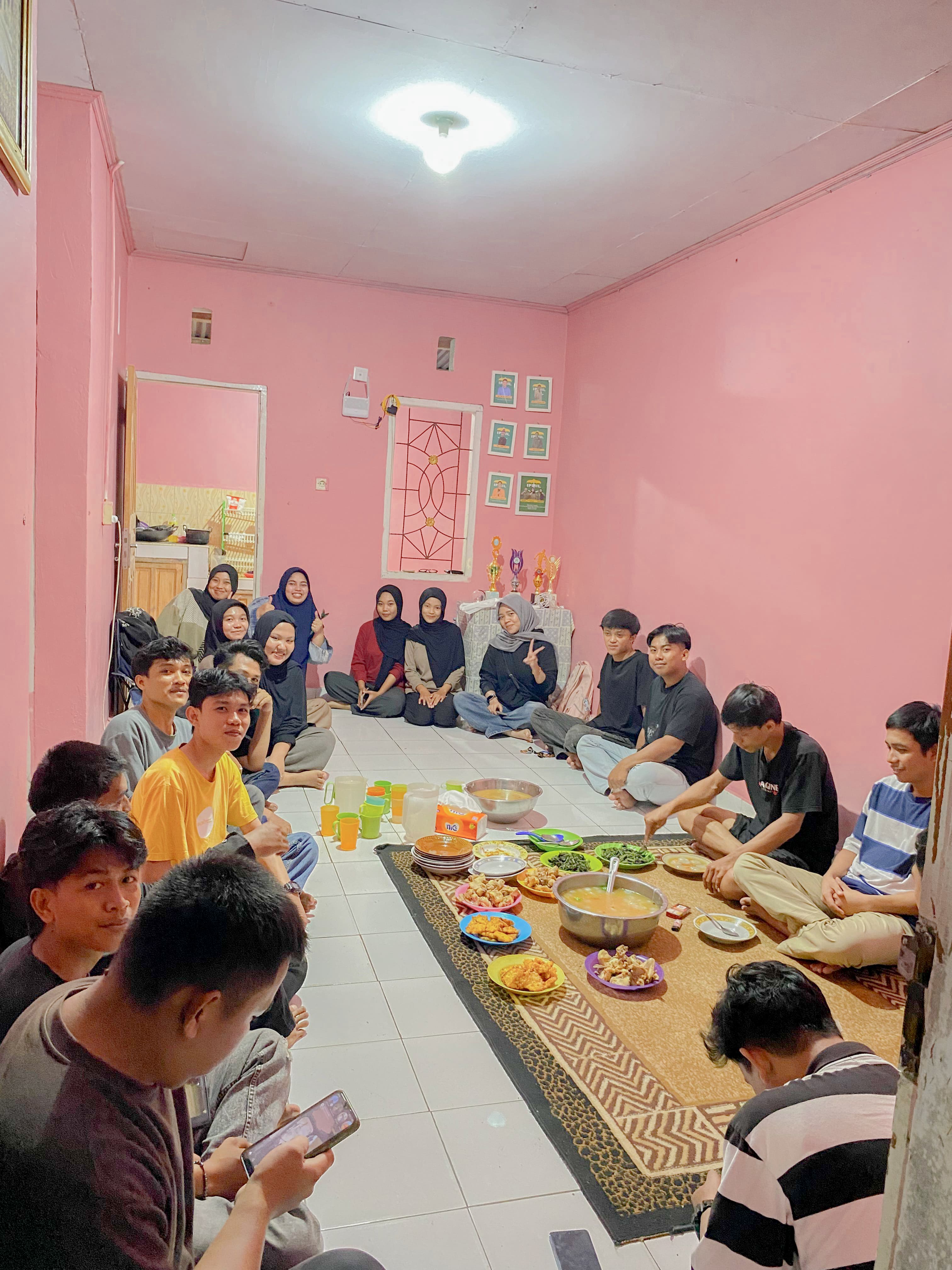 IPMIL RAYA SULTRA Gelar Acara Kapurung Sebagai Ajang Kebersamaan dan Silaturahmi